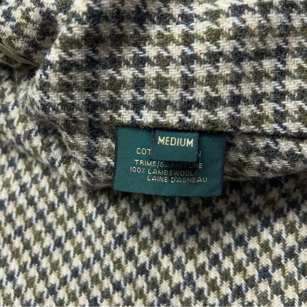 Orvis Khaki Utility Jacket with Houndstooth Lining - Picture 4 of 16